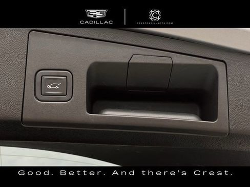 Used 2024 Cadillac XT4 Premium Luxury image 32