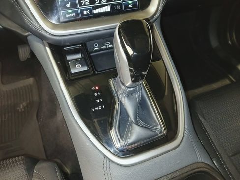 Used 2024 Subaru Outback Premium w/ Popular Package #1A AWD/4WD image 19