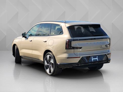Certified 2025 Volvo EX90 Ultra image 4