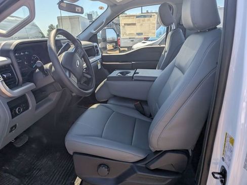 New 2026 Ford F250 XL w/ XL Chrome Package AWD/4WD image 12