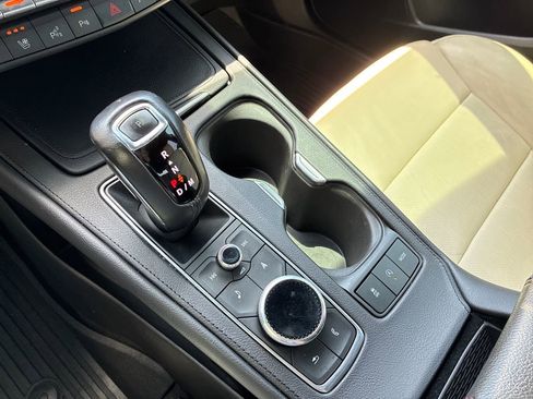 Used 2019 Cadillac XT4 Sport FWD image 19