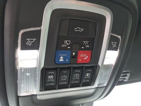 Used 2020 RAM 1500 Limited w/ Black Appearance Package image 14