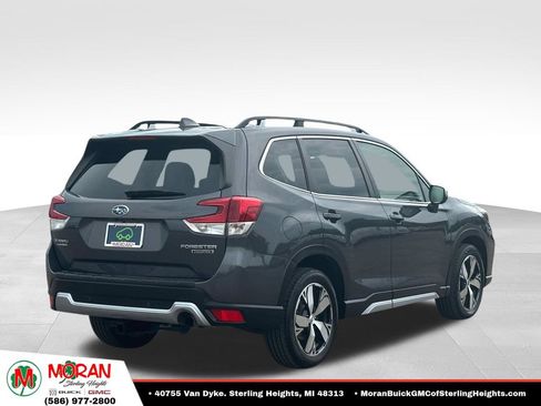 Used 2021 Subaru Forester Touring AWD/4WD image 4