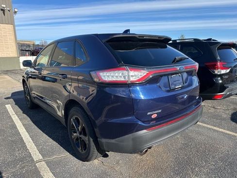 Used 2016 Ford Edge SE image 4