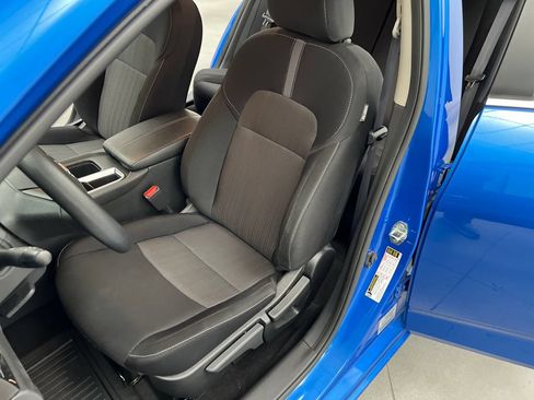 Used 2025 Nissan Sentra SV FWD image 11