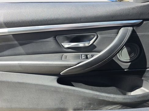 Used 2020 BMW M4 Coupe w/ Competition Package image 21