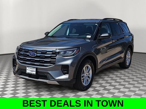 New 2026 Ford Explorer Active RWD image 7
