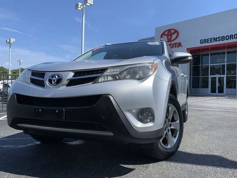 Used 2015 Toyota RAV4 XLE AWD/4WD image 1