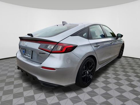 Used 2026 Honda Civic Sport image 4