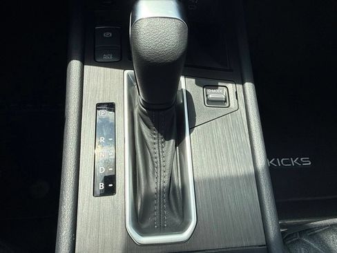 New 2026 Nissan Kicks SV w/ SV Premium Package AWD/4WD image 23