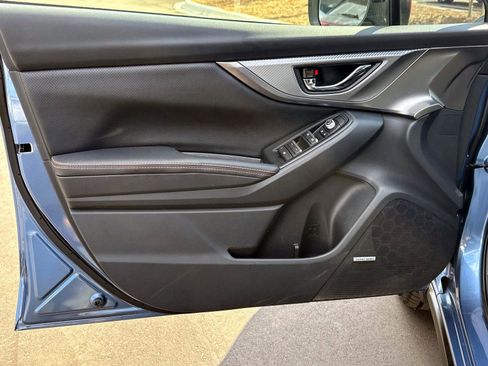 Used 2023 Subaru Crosstrek 2.5i Limited image 14