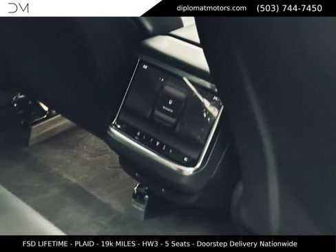 Used 2023 Tesla Model S Plaid AWD/4WD image 22
