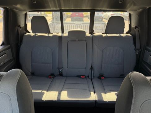 Used 2021 RAM 1500 Big Horn image 24