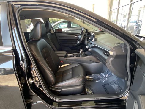 Used 2021 Nissan Altima 2.5 SR FWD image 33