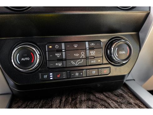 Used 2019 Ford F350 Lariat w/ Lariat Ultimate Package image 20