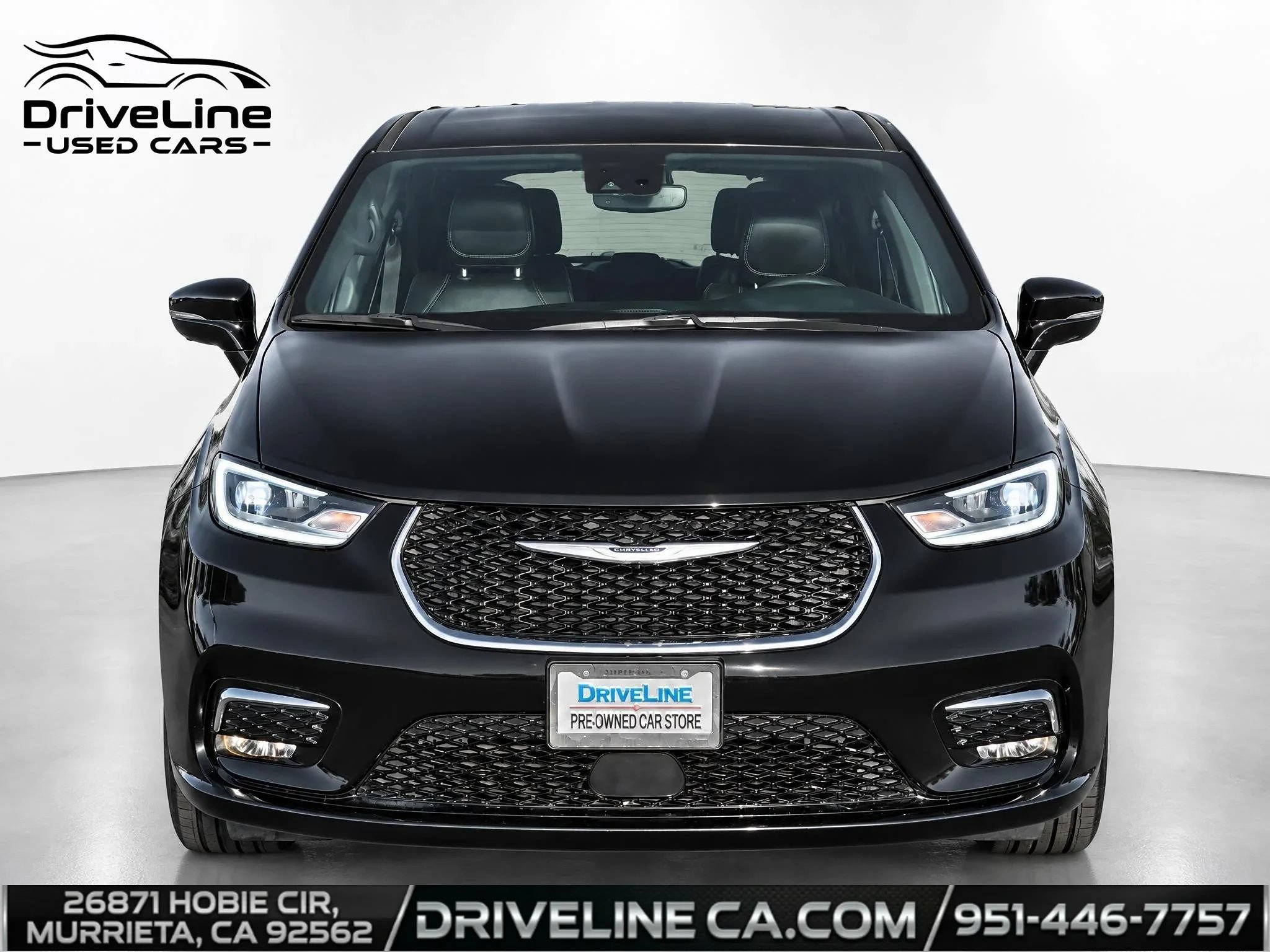 Used 2026 Chrysler Pacifica Select FWD image 2