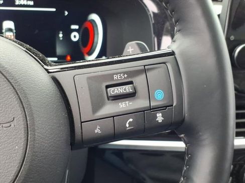 Certified 2025 Nissan Pathfinder Platinum w/ Cargo Package image 23