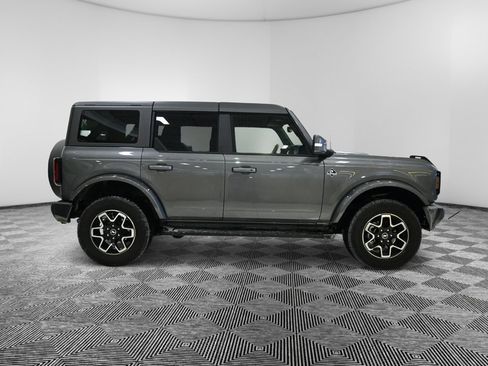 Used 2024 Ford Bronco Outer Banks image 6