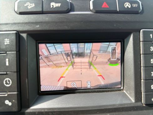 Used 2018 Ford F150 XL w/ Equipment Group 101A Mid AWD/4WD image 17