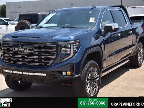 Used 2023 GMC Sierra 1500 Denali Ultimate AWD/4WD image 1