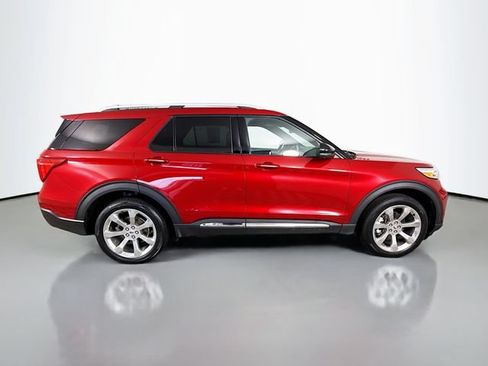 Used 2020 Ford Explorer Platinum w/ Premium Technology Package AWD/4WD image 8