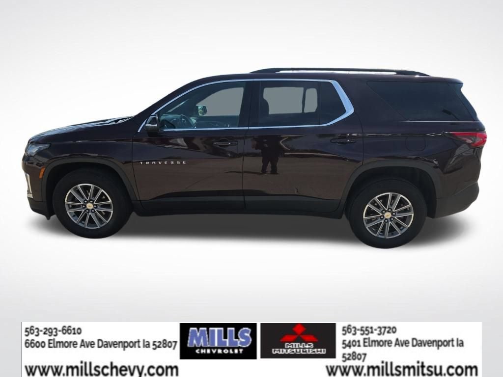 Used 2023 Chevrolet Traverse LT AWD/4WD image 2