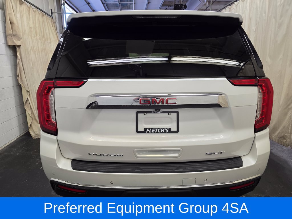 Used 2023 GMC Yukon XL SLT AWD/4WD image 8