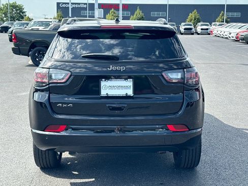 Used 2024 Jeep Compass Limited w/ High Altitude Package AWD/4WD image 3