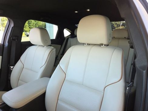 Used 2019 Chevrolet Impala Premier w/ Premier Convenience Package FWD image 20