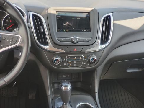 Used 2019 Chevrolet Equinox LT w/ Driver Convenience Package FWD image 24