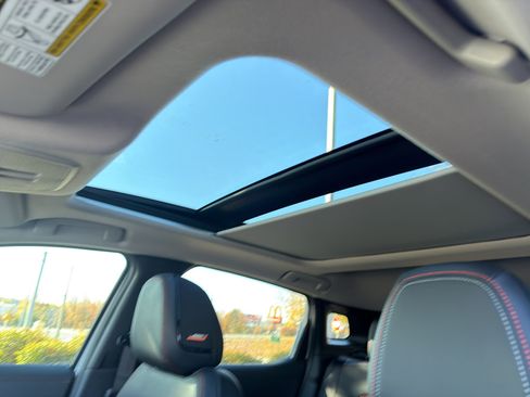 New 2026 Nissan Kicks SR w/ SR Premium Package image 30