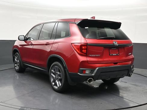 Used 2023 Honda Passport EX-L image 3