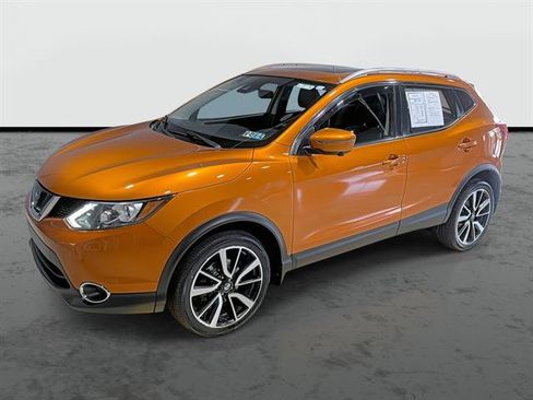 Used 2017 Nissan Rogue Sport SL w/ SL Premium Package AWD/4WD image 1
