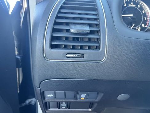 Certified 2022 Nissan Armada SL w/ Captain's Chairs Package image 36