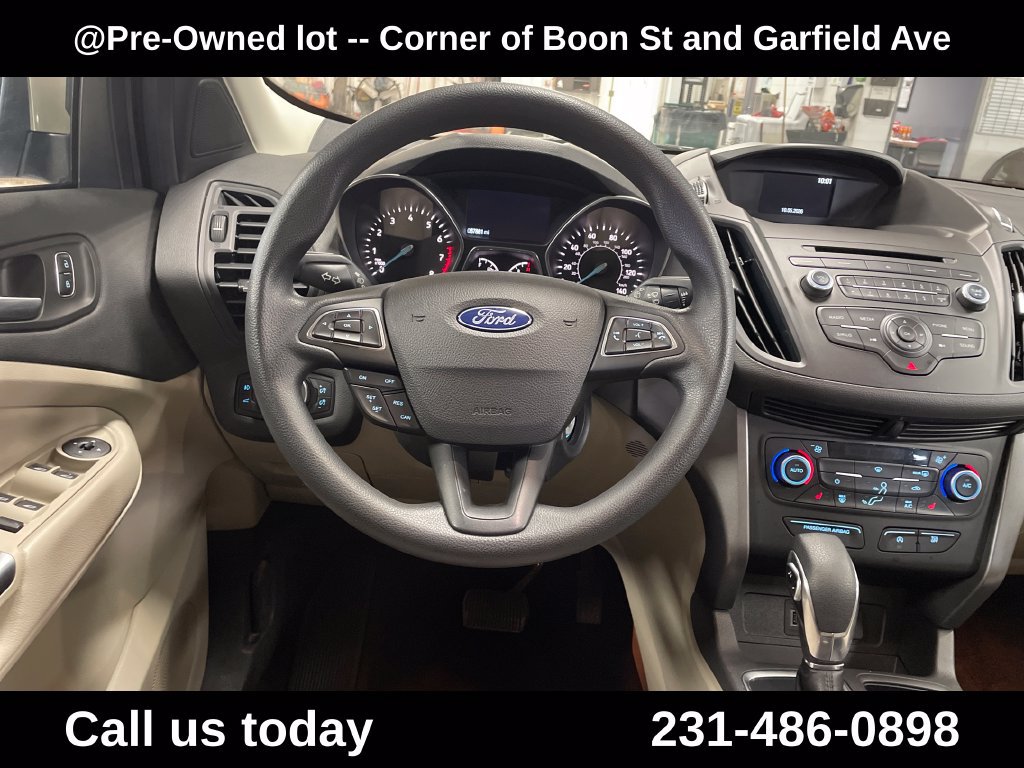 Used 2018 Ford Escape SE AWD/4WD image 16