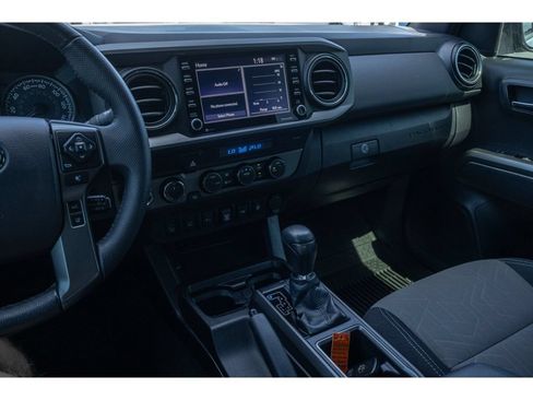 Used 2021 Toyota Tacoma TRD Off-Road w/ Technology Package AWD/4WD image 23