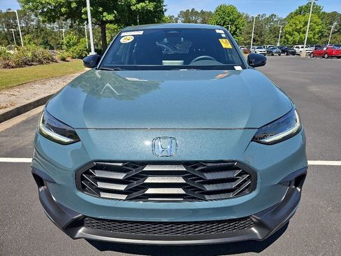 Used 2024 Honda HR-V Sport image 3