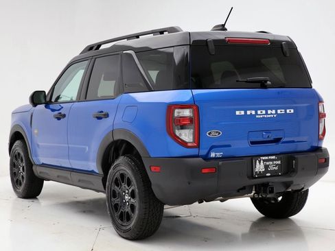 Used 2025 Ford Bronco Sport Badlands image 8