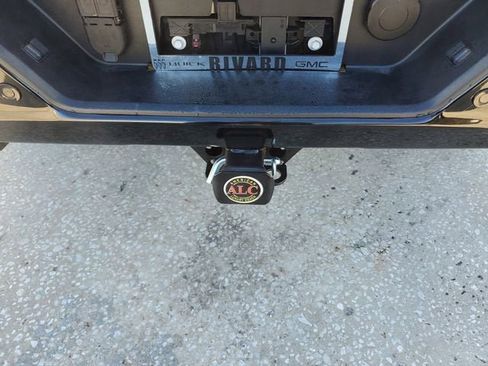 New 2026 GMC Sierra 1500 AT4 w/ Technology Package AWD/4WD image 11