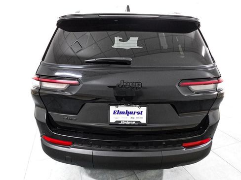 Used 2023 Jeep Grand Cherokee L Laredo AWD/4WD image 6