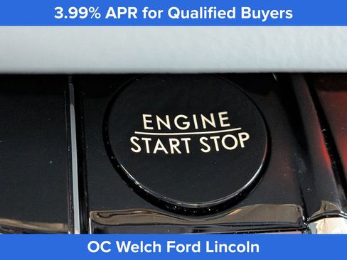 Certified 2025 Lincoln Aviator Reserve RWD image 33