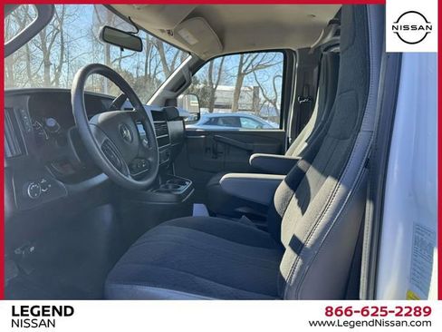 Used 2024 Chevrolet Express 2500 Work Van w/ Driver Convenience Package image 12