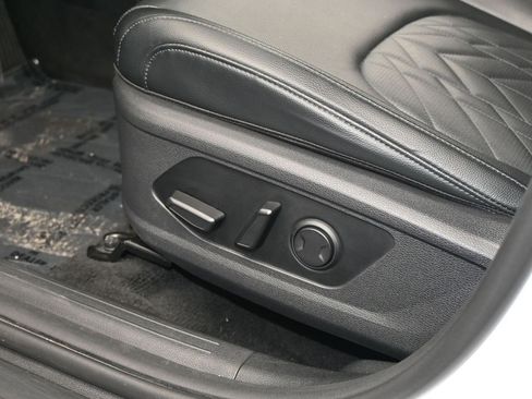 Used 2023 Kia Sportage X-Line image 12