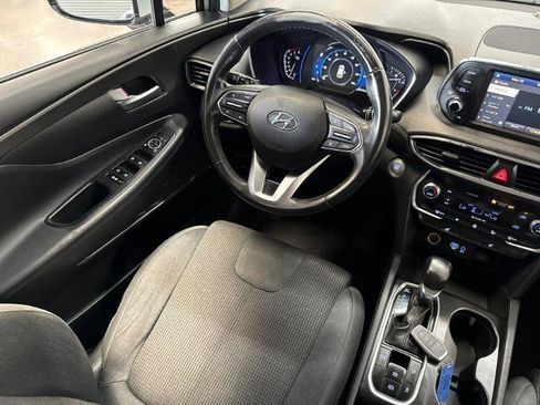 Used 2019 Hyundai Santa Fe SEL FWD image 17