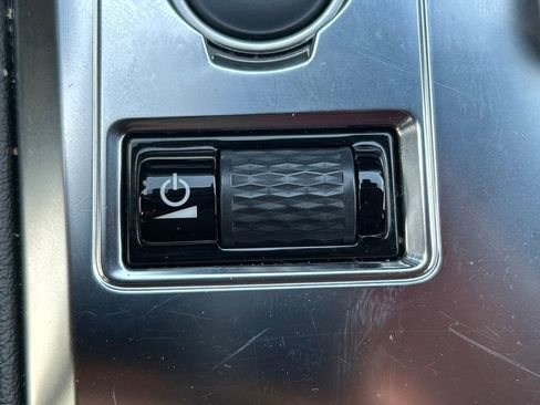 Used 2024 Jaguar F-PACE R-Dynamic S image 36