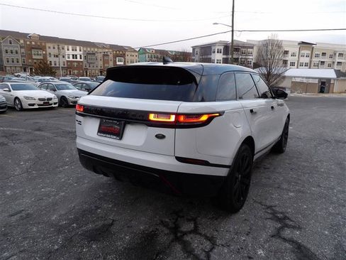 Used 2020 Land Rover Range Rover Velar R-Dynamic S image 6