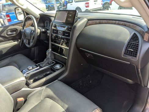 Used 2022 INFINITI QX80 Premium Select w/ Cargo Package image 11