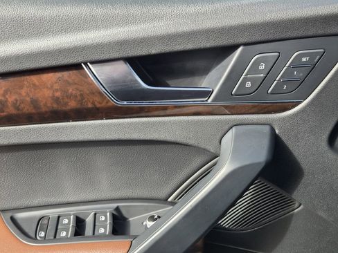 Used 2018 Audi Q5 2.0T Premium Plus image 23