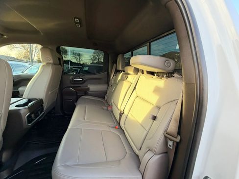 Used 2019 GMC Sierra 1500 SLT w/ SLT Premium Plus Package AWD/4WD image 25