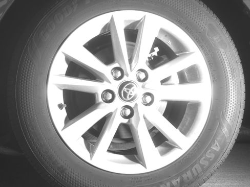 Used 2025 Toyota Camry LE image 21